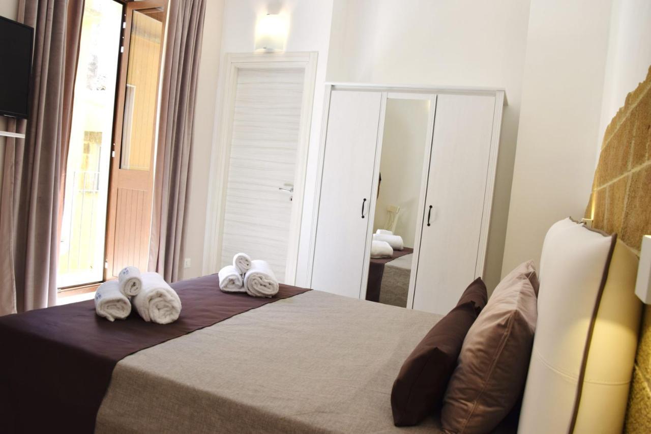 Micca Ospitalita Siciliana Bed and Breakfast Noto Exterior foto